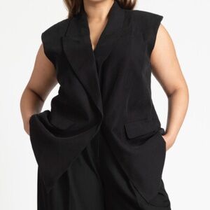 Eloquii Oversized Longline Vest with Padded Shoulders. Size 14. Black - NWT